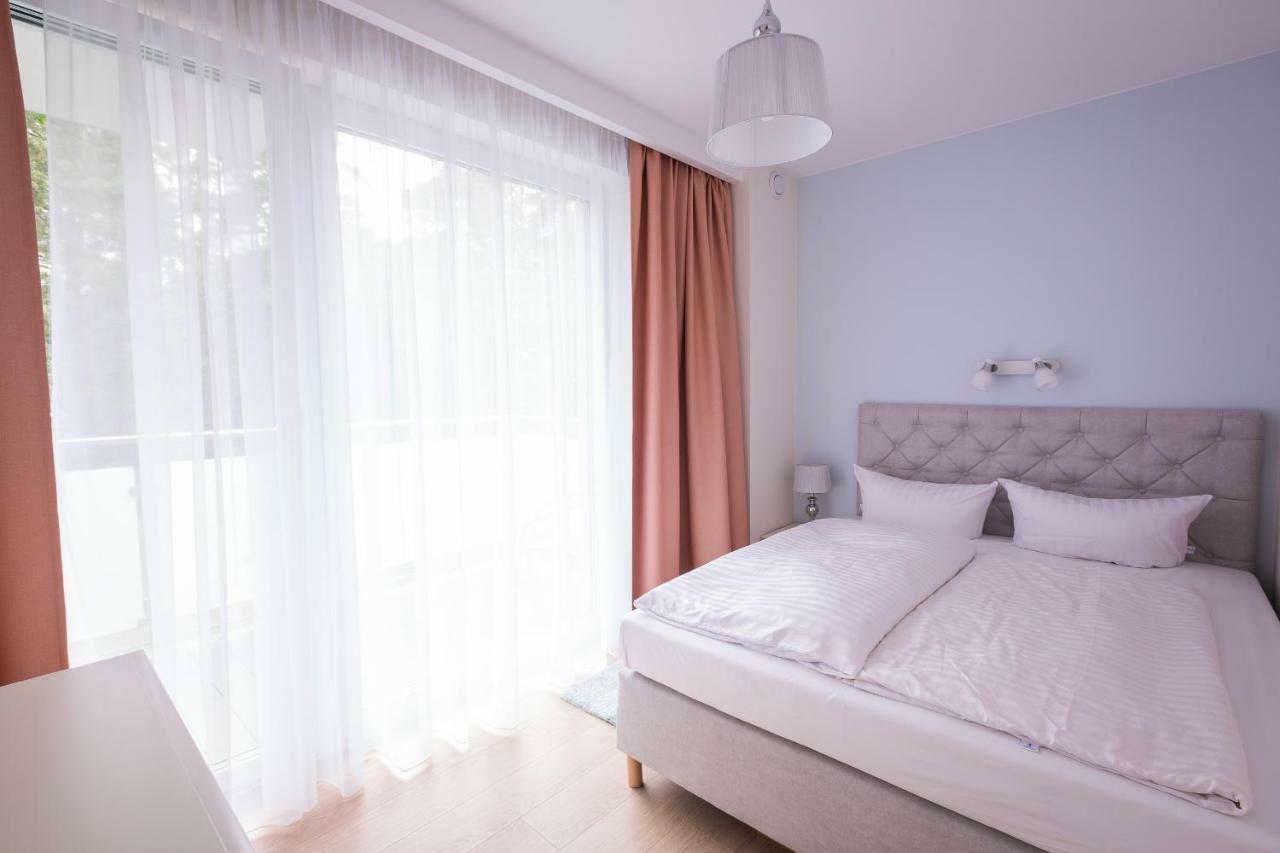 Ava Apartamenty Niechorze Exteriör bild